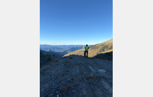 6-25 Dans la descente de la Baisse de Tavanières