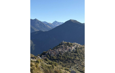 7-Village perché d’ilonse